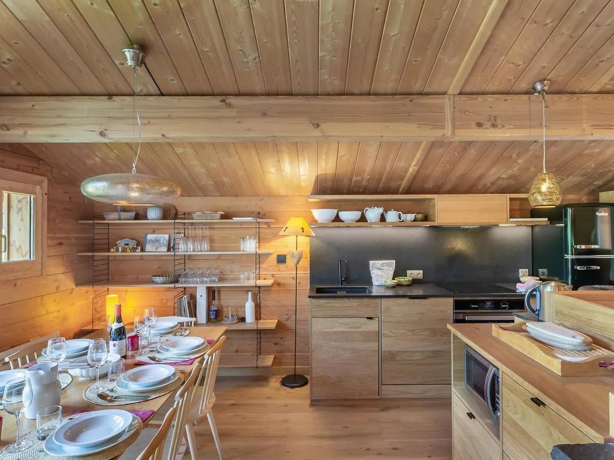 Apartment Chalet De Charme A Saint Marcel, 4 Chambres, 10 Pers, Proche Navette Ski, Label 5 Flocons Or - Fr-1-570-18